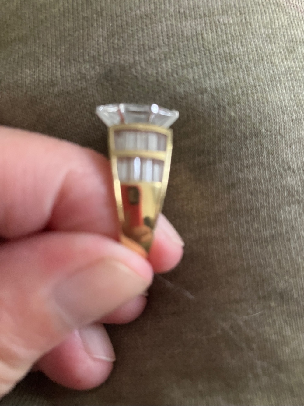Gold Plated Ring - Picture 3 of 4